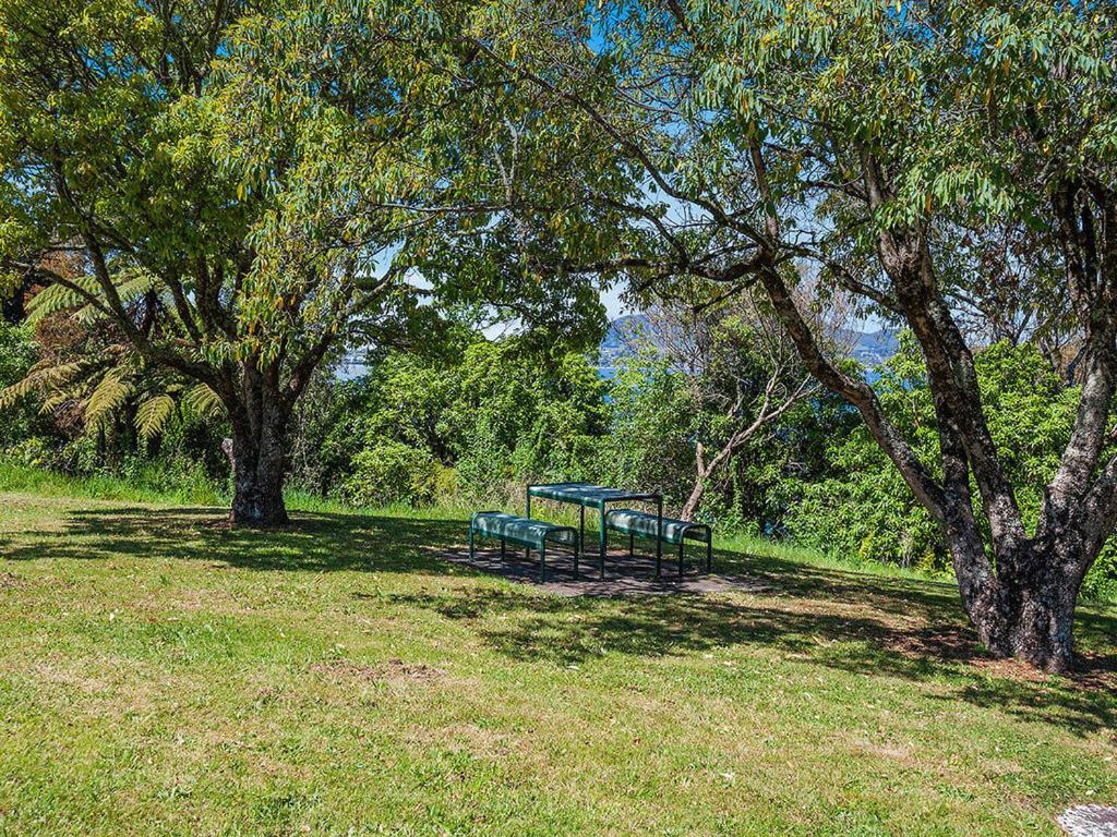 Te Kopua - Acacia Bay Holiday Home Taupo Eksteriør billede